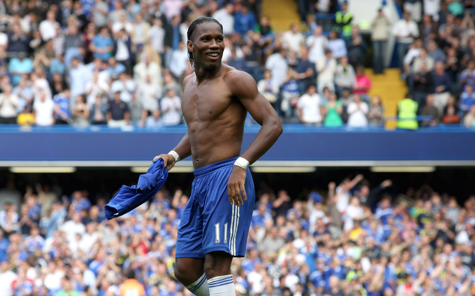 英超新赛季展望：新星崭露头角，老牌劲旅拼搏，英超新赛季足球